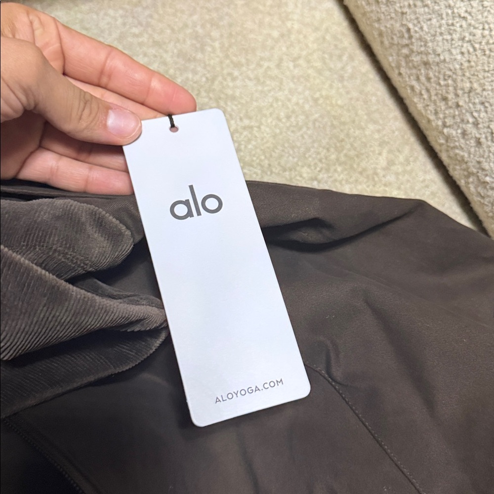 ALO YOGA twill barn jacket - Picture 10 of 10